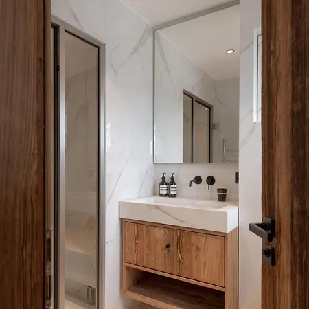 Apartment The Alpine Nest By Mrs Miggins Crans-Montana